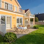 Appartement Kleine Auszeit 02 *